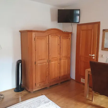 Alte Post Otel Oberhausen-Rheinhausen